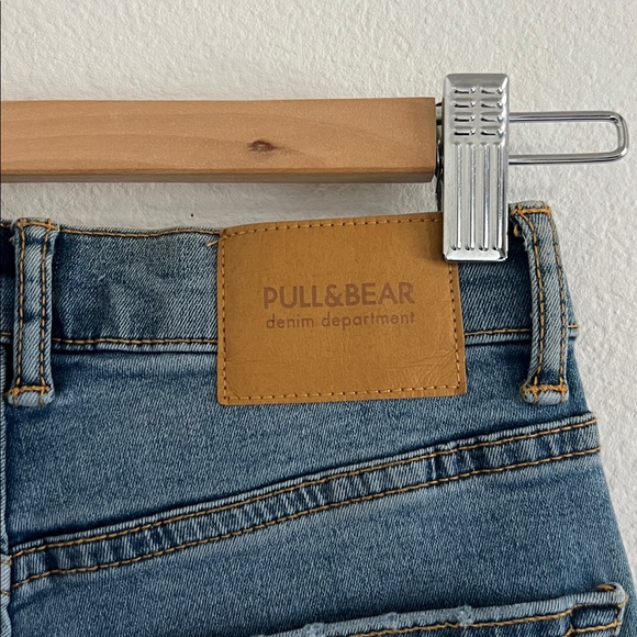 Pull&Bear High Rise Distressed Blue Jeans - Picture 3 of 6